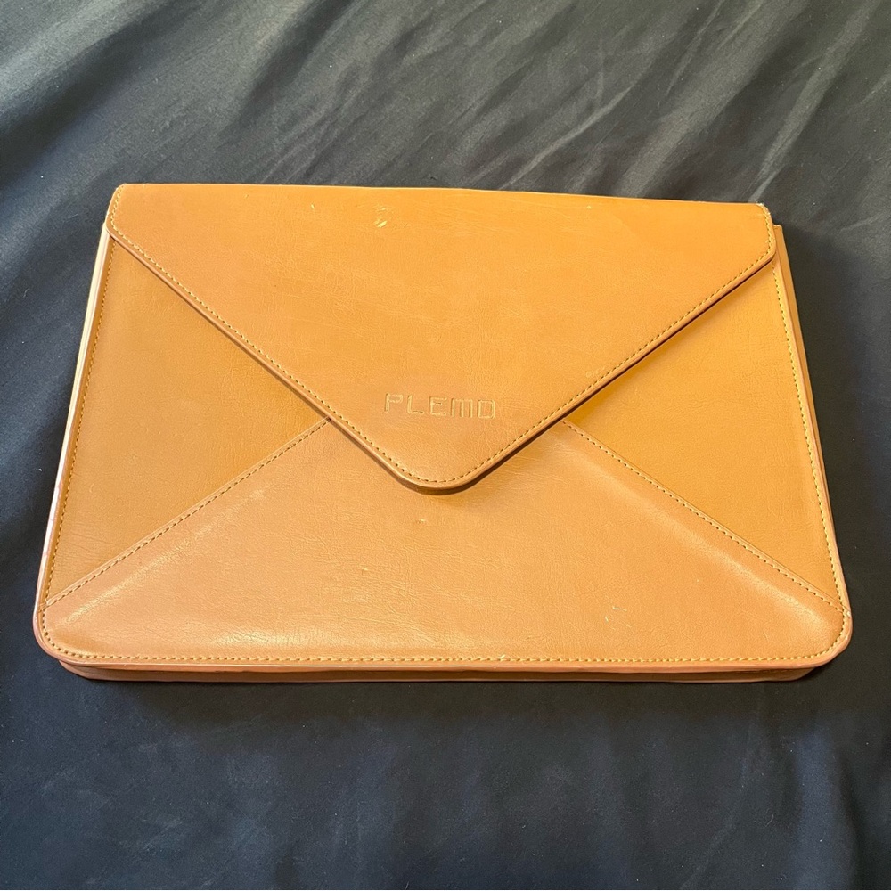 Plemo Laptop/Tablet Sleeve